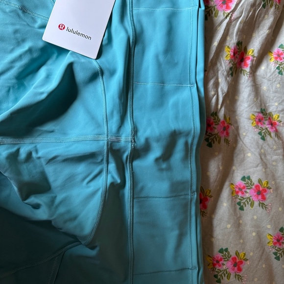 {Lululemon} Fast and Free HR 25” Tight/Legging NWT size 14 - Picture 5 of 9